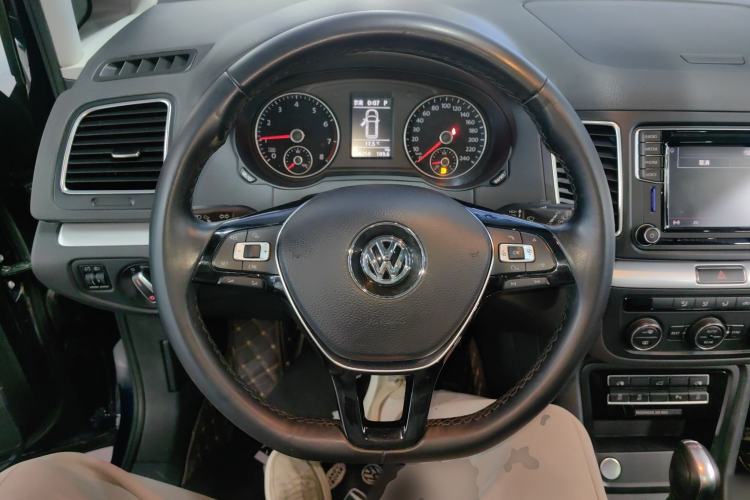 Used Volkswagen Sharan 2018 Revised Version 380TSI Comfort Edition 7-Seater

