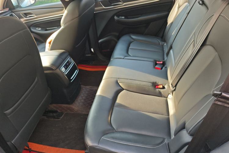 Used Roewe RX8 2019 30T Two-Wheel Drive Supreme Flagship Edition