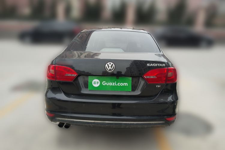 Used Volkswagen Sagitar 2012 1.4TSI Automatic Luxury Edition
