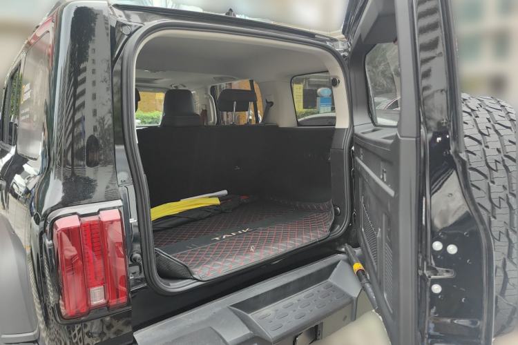 Used Tank 300 2021 Off-Road Edition 2.0T Challenger Trunk