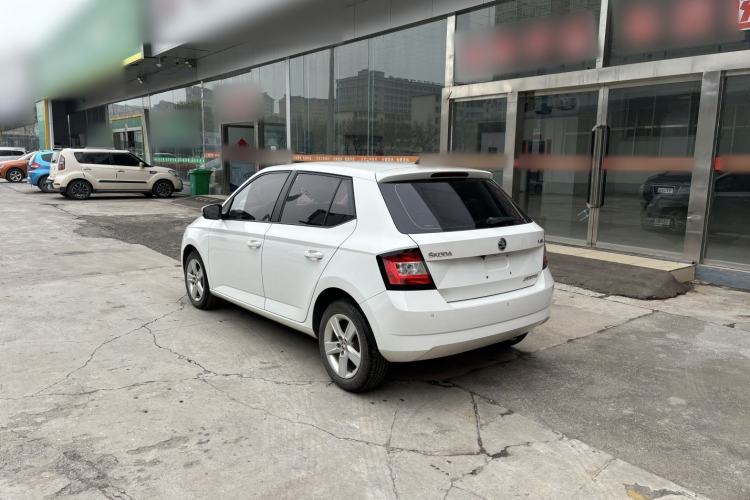 Used Skoda Fabia 2017 1.4L Manual Enjoy Edition