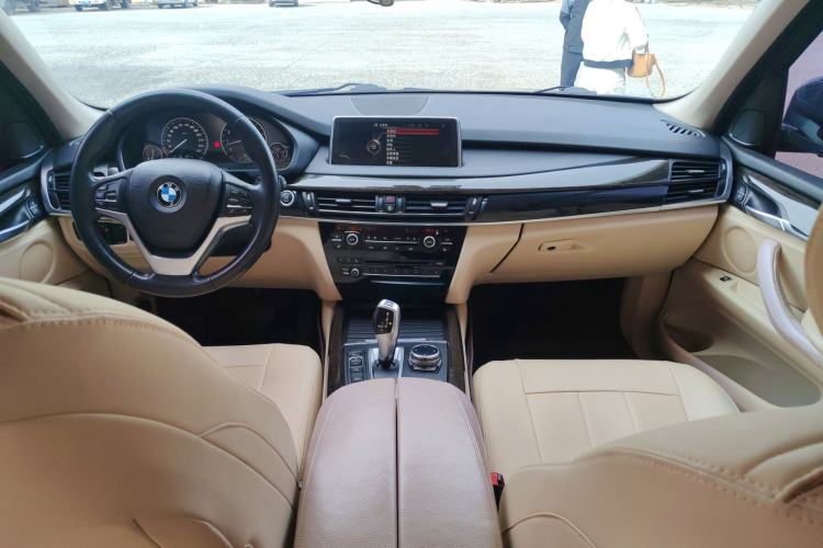 Used BMW X5 2014 xDrive35i Leading Model