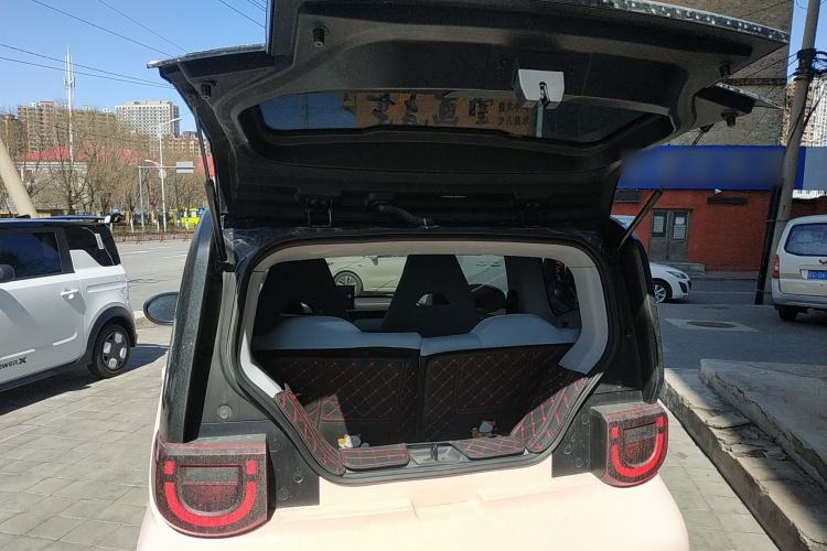 Used Chery QQ Ice Cream 2025 205km Qi Energy Version Trunk