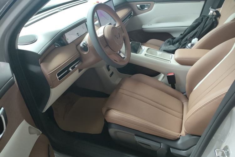 Used Wuling Bingo S 2025 Model 430km Deluxe Edition