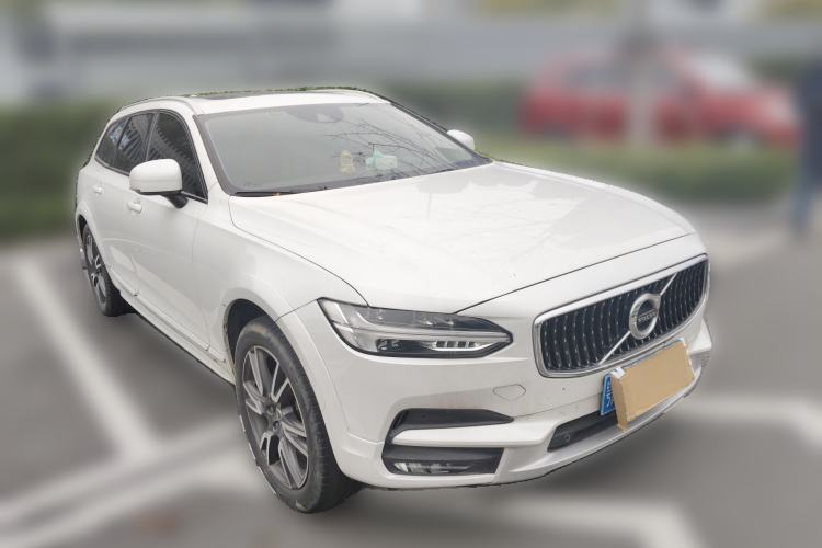 Used Volvo V90 2020 Facelifted Cross Country T5 AWD Zhiyuan Edition
