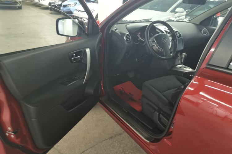 Used Nissan Qashqai 2015 2.0 XL Coolfire CVT 2WD Driver Seat