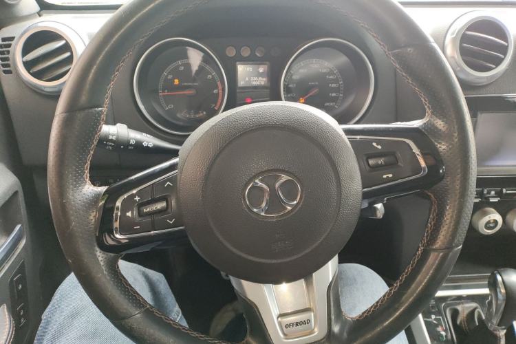 Used BAIC Off-Road BJ40 2016 40L 2.3T Automatic All-Wheel Drive Premium Edition
