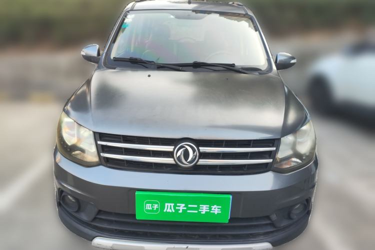 Used Dongfeng Fengon 360 2015 1.5L Manual Luxury Model 5 Seats China IV Standard