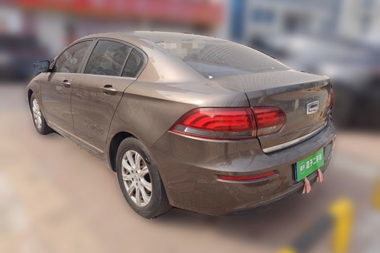 Used Qoros 3 2014 Sedan 1.6L Manual Zhiyue Model
