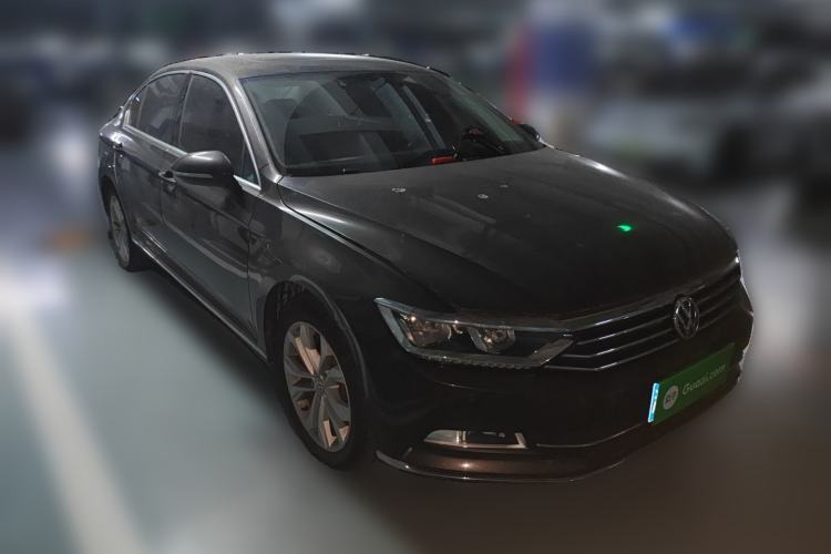 Used Volkswagen Magotan 2018 Facelift 330TSI DSG Luxury Model