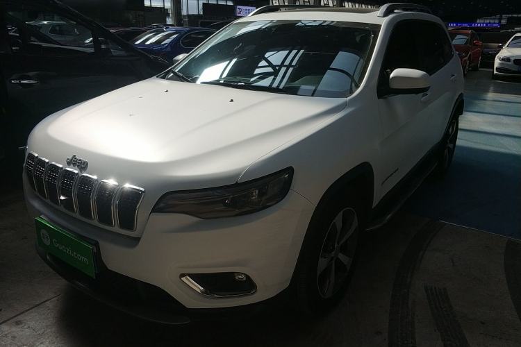 Used Jeep Cherokee 2019 2.0T 2WD Enjoyment Edition China V