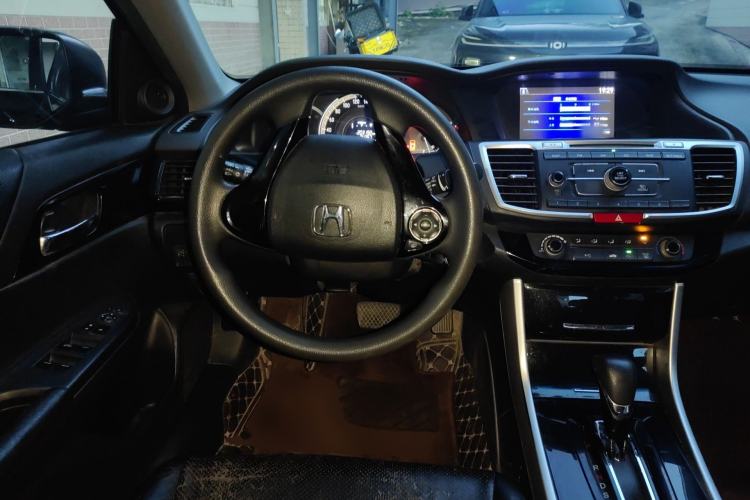 Used Honda Accord 2016 2.0L Comfort Edition Steering Wheel