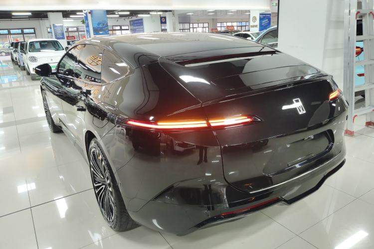 Used Avatr 12 2024 Updated Version 700 Three-Laser Rear-Wheel Drive Luxury Edition Exterior 2