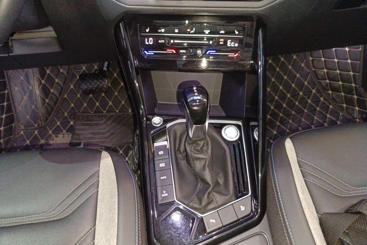 Used Volkswagen Tayron GTE Plug-in Hybrid 2020 1.4T Luxury Model Gear Lever