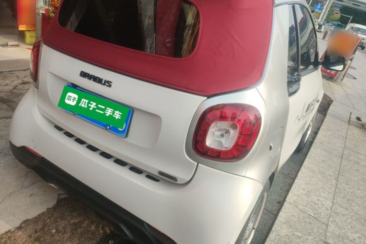 Used smart fortwo 2018 0.9T 66 kW Convertible Pioneer Edition China V Standard
