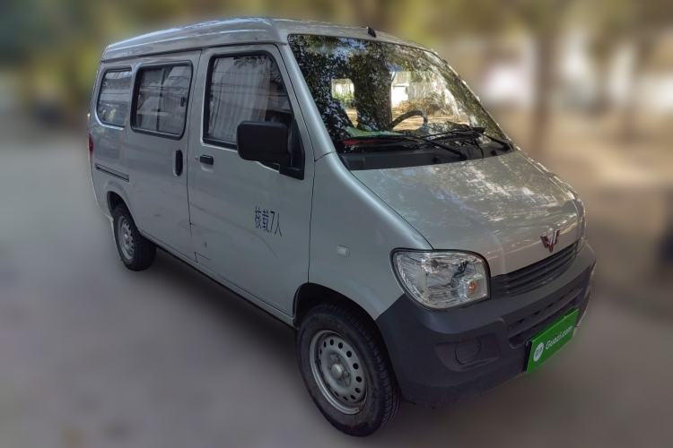 Used Wuling Zhiguang 2020 1.2L Practical Model China VI LSI Front Right 45 Deg