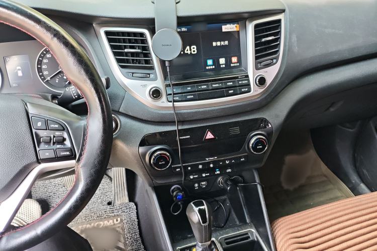 Used Hyundai Tucson 2015 1.6T Dual-Clutch Two-Wheel-Drive Smart Model