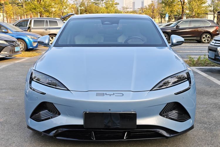 Used BYD Seal 2022 550 km Standard Range Rear-Wheel Drive Prestige Version