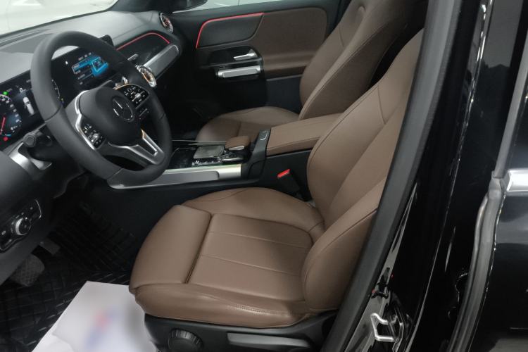 Used Mercedes-Benz GLB 2022 GLB 220 Dynamic Edition Left Front Seat