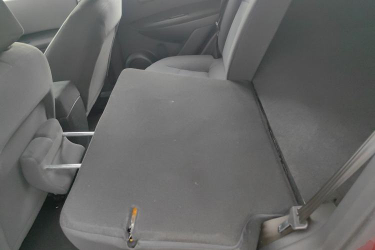 Used Nissan Qashqai 2010 20S Fire 6MT 2WD Left Rear Seat