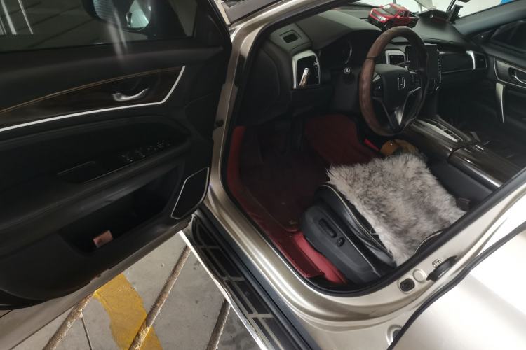 Used Honda UR-V 2017 370TURBO 2WD Prestige Edition China V