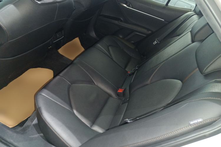 Used Toyota Camry 2021 2.0G Luxury Edition