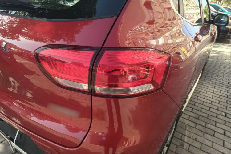 Used Haval H2s 2018 Red-Label 1.5T Dual-Clutch Luxury Model