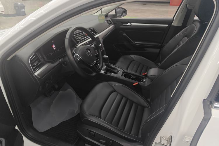 Used Volkswagen Lamando 2021 280TSI DSG Comfort Edition