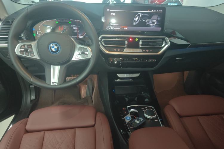 Used BMW iX3 2024 Leading Model
