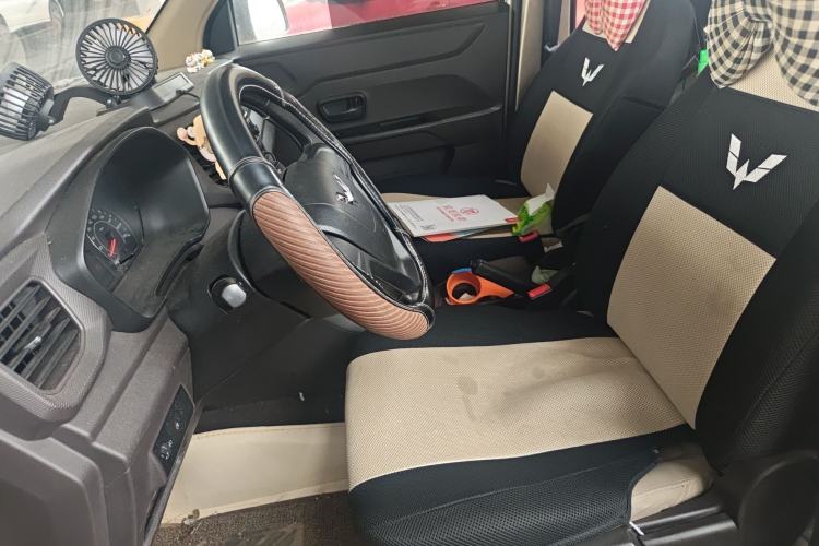 Used Wuling Hongguang V 2019 1.5L Base Version China VI LAR
