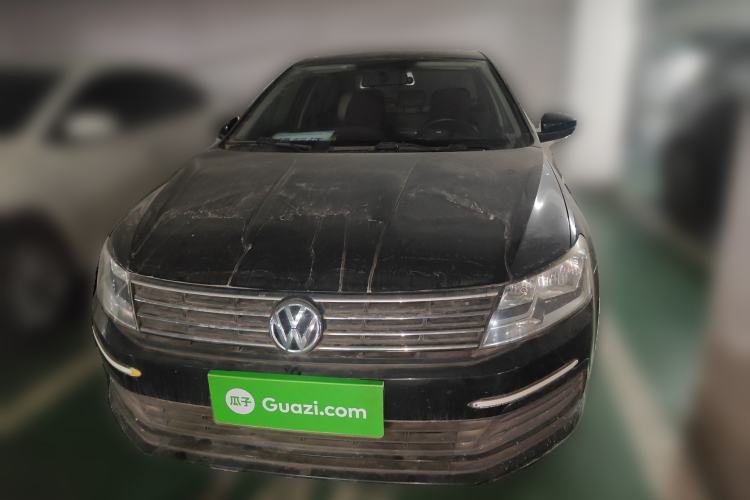 Used Volkswagen Lavida 2015 1.6L Manual Fashion Edition