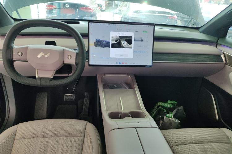 Used ONVO L60 2025 Model—60 kWh Rear-Wheel-Drive Version