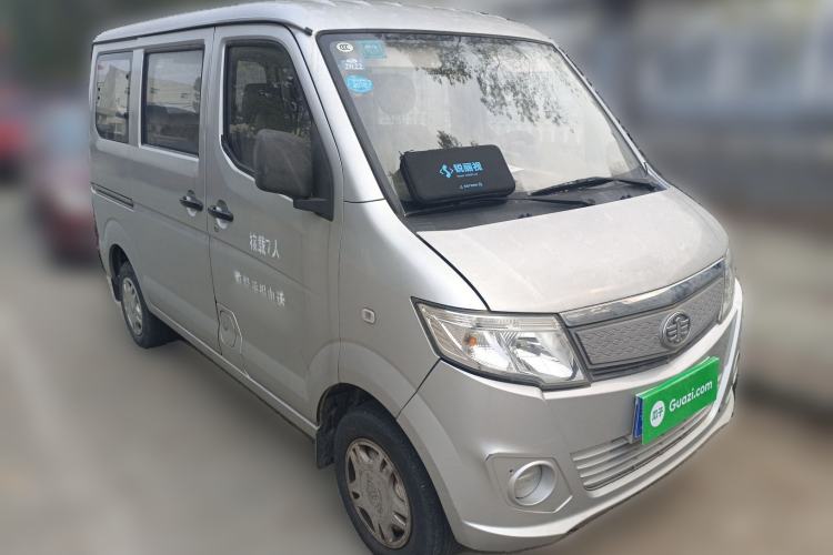 Used FAW Jiabao V75 2015 1.0L Standard Version DAM10AR