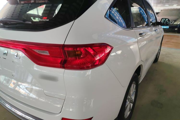 Used Haval M6 2021 PLUS 1.5T Manual Luxury Smart Connectivity Model
