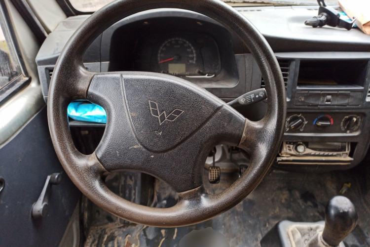 Used Wuling Zhiguang 2013 1.0L Practical Version