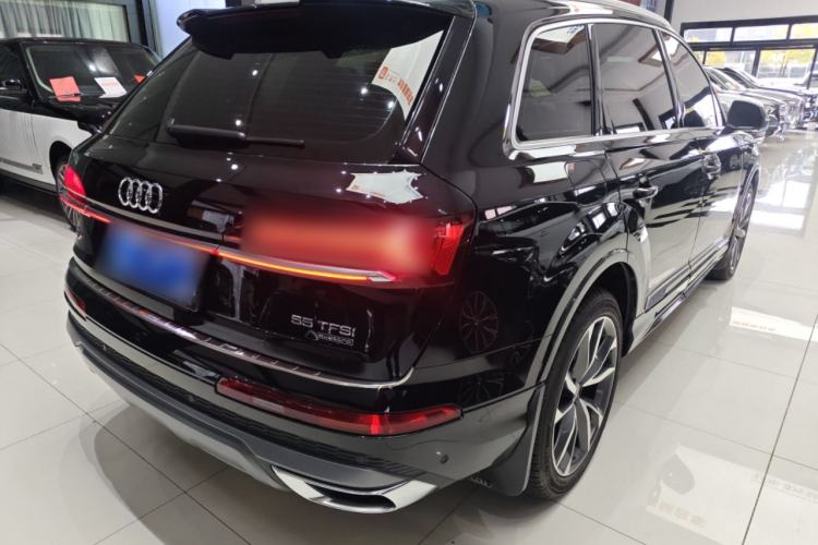 Used Audi Q7 2022 55 TFSI quattro S line Sport model