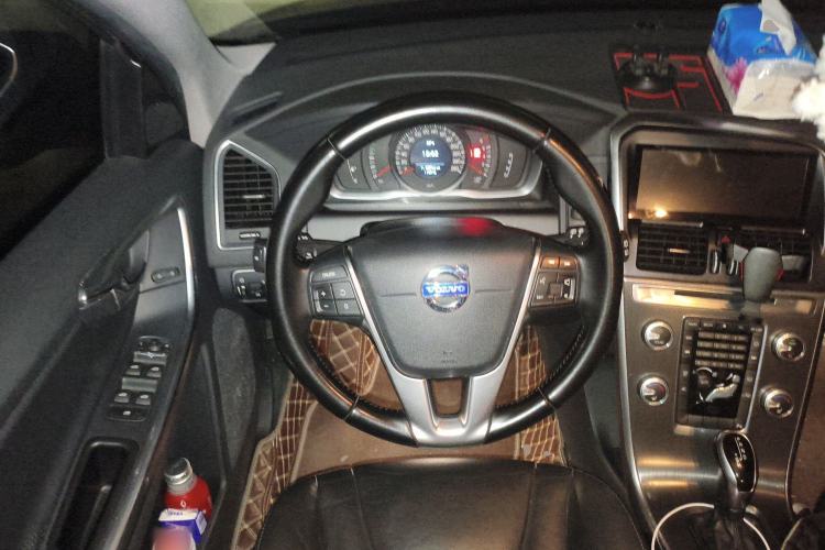 Used Volvo XC60 2014 T5 Zhiyi Edition
