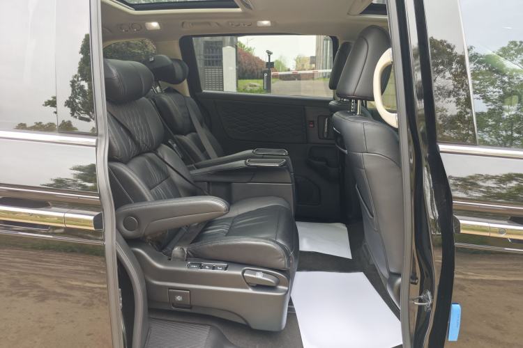 Used Honda Elysion 2022 2.0L eHEV Luxury Edition