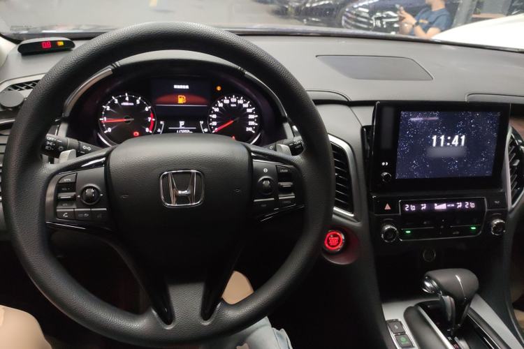 Used Honda Avancier 2019 240TURBO Two-Wheel Drive Elite Edition Center Console