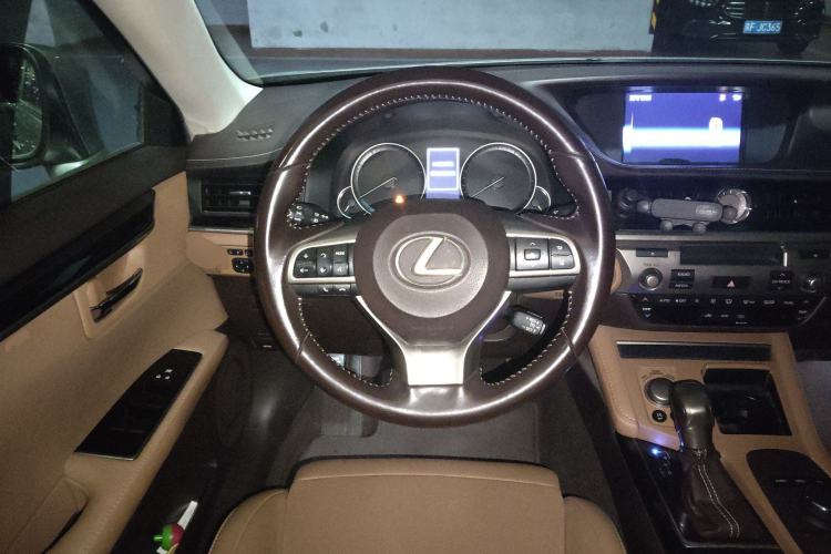 Used Lexus ES 2015 200 Elite Edition