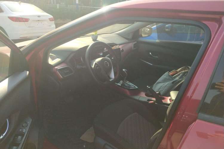 Used Nissan Lannia 2016 1.6L CVT Cool Edition