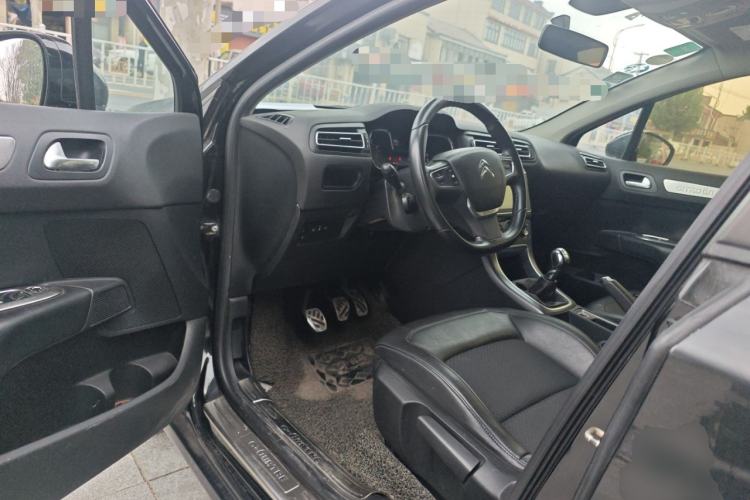 Used Citroen C4 Sega 2016 1.6L Manual Luxury Model Driver Seat