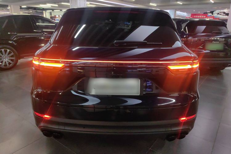 Used Porsche Cayenne E-Hybrid 2022 Cayenne E-Hybrid 2.0T Platinum Edition
