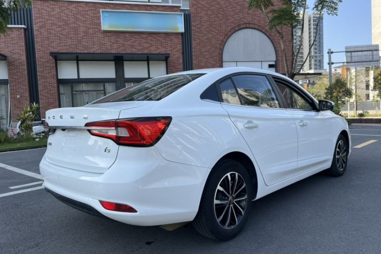 Used Roewe i5 2020 1.5L Automatic 4G Connect Luxury Flagship Edition Exterior 1