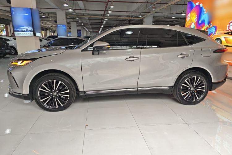 Used Toyota Venza 2022 2.0L CVT Two-Wheel Drive Prestige Edition