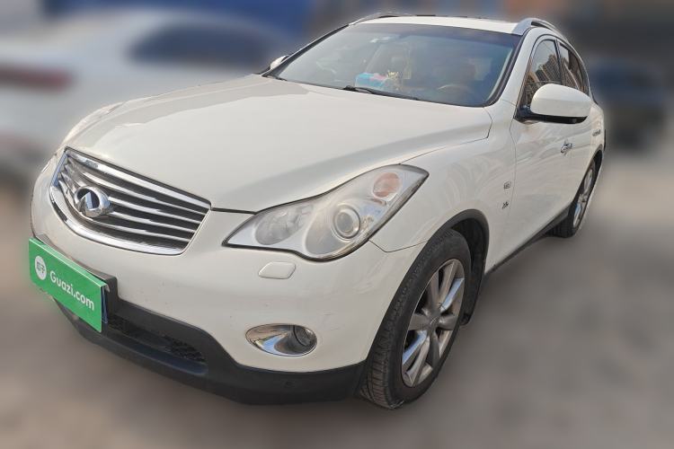 Used Infiniti QX50 2013 2.5L Two-Wheel-Drive Elegant Edition