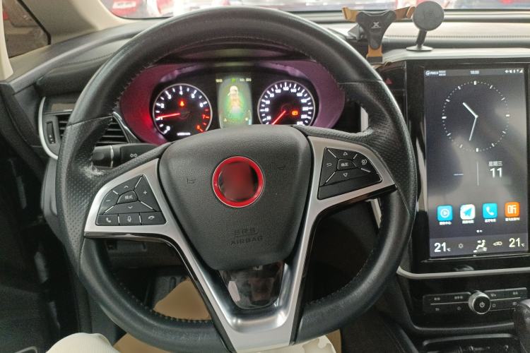 Used BYD Song MAX 2018 1.5T Automatic Smart Connect Elite Model with 6 Seats