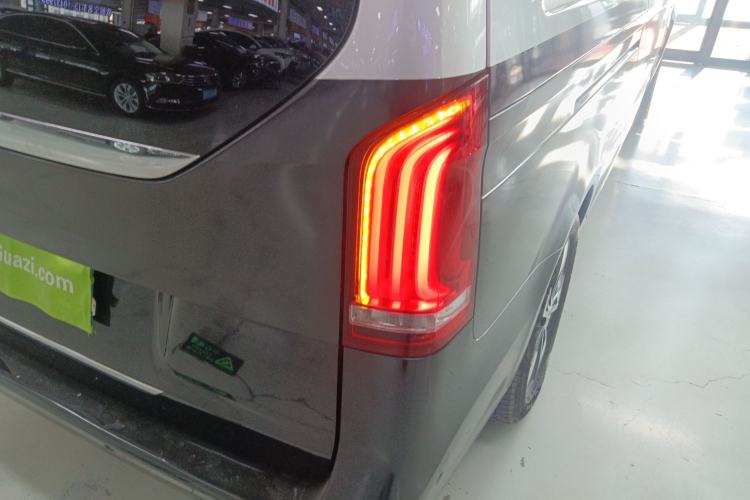 Used Mercedes-Benz V-Class 2021 V 260 L Long Wheelbase Prestige Edition