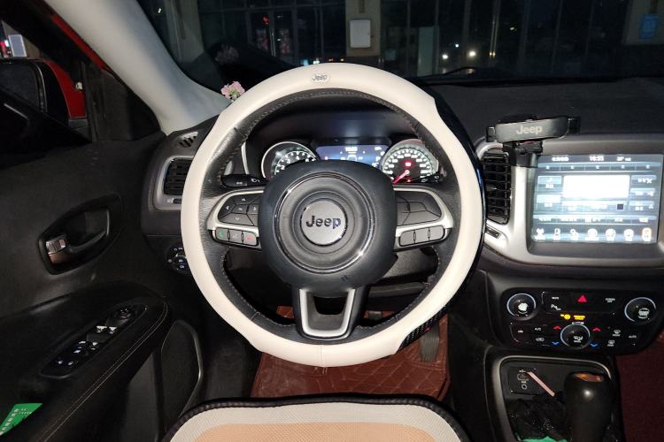 Used Jeep Compass 2017 200T Automatic Family Edition