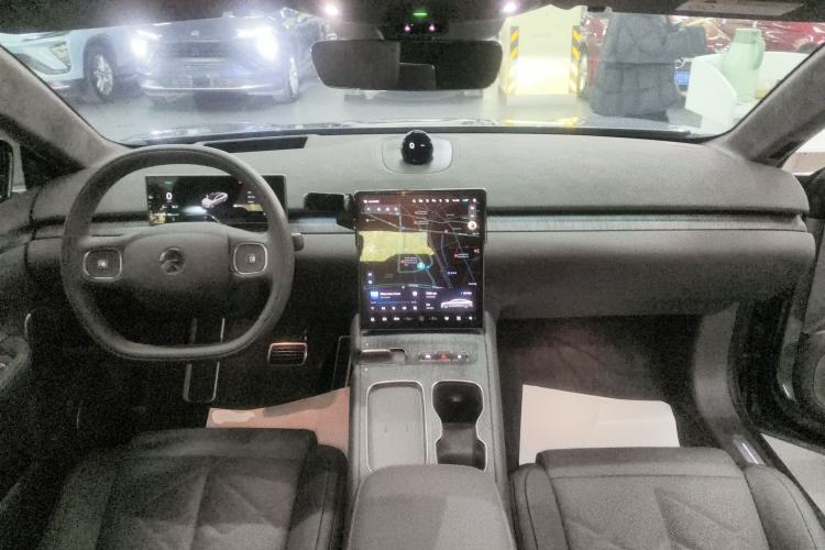 Used Nio ET7 2024 75 kWh Executive Signature Edition